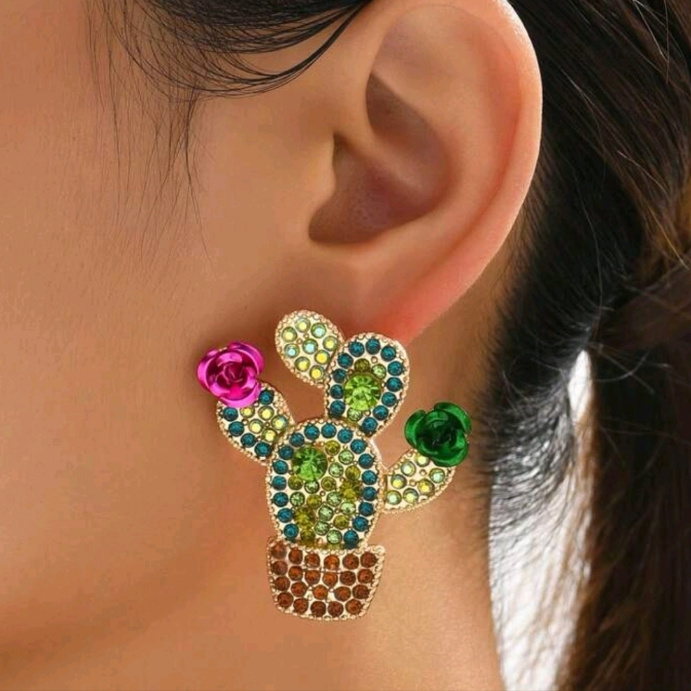 Colorful Rhinestones Design‎ Cactus Shaped Stud Earrings Alloy